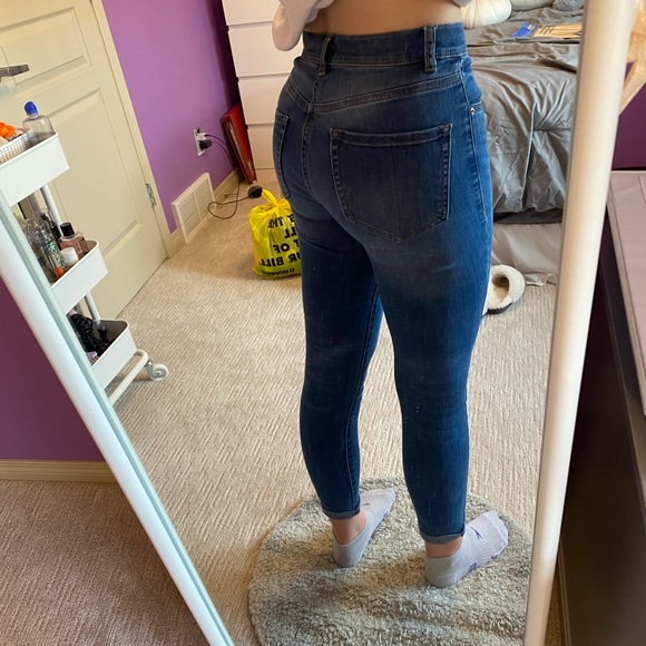 ✴️2 for $20 - Garage Skinny Jeans - Picture 4 of 7